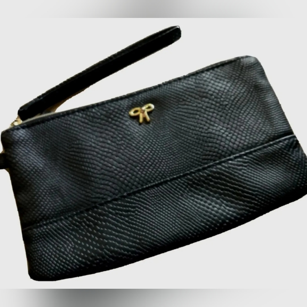 Kelly & Kate Black Embossed Wristlet Wallet Bow Logo On Front Zip Closure